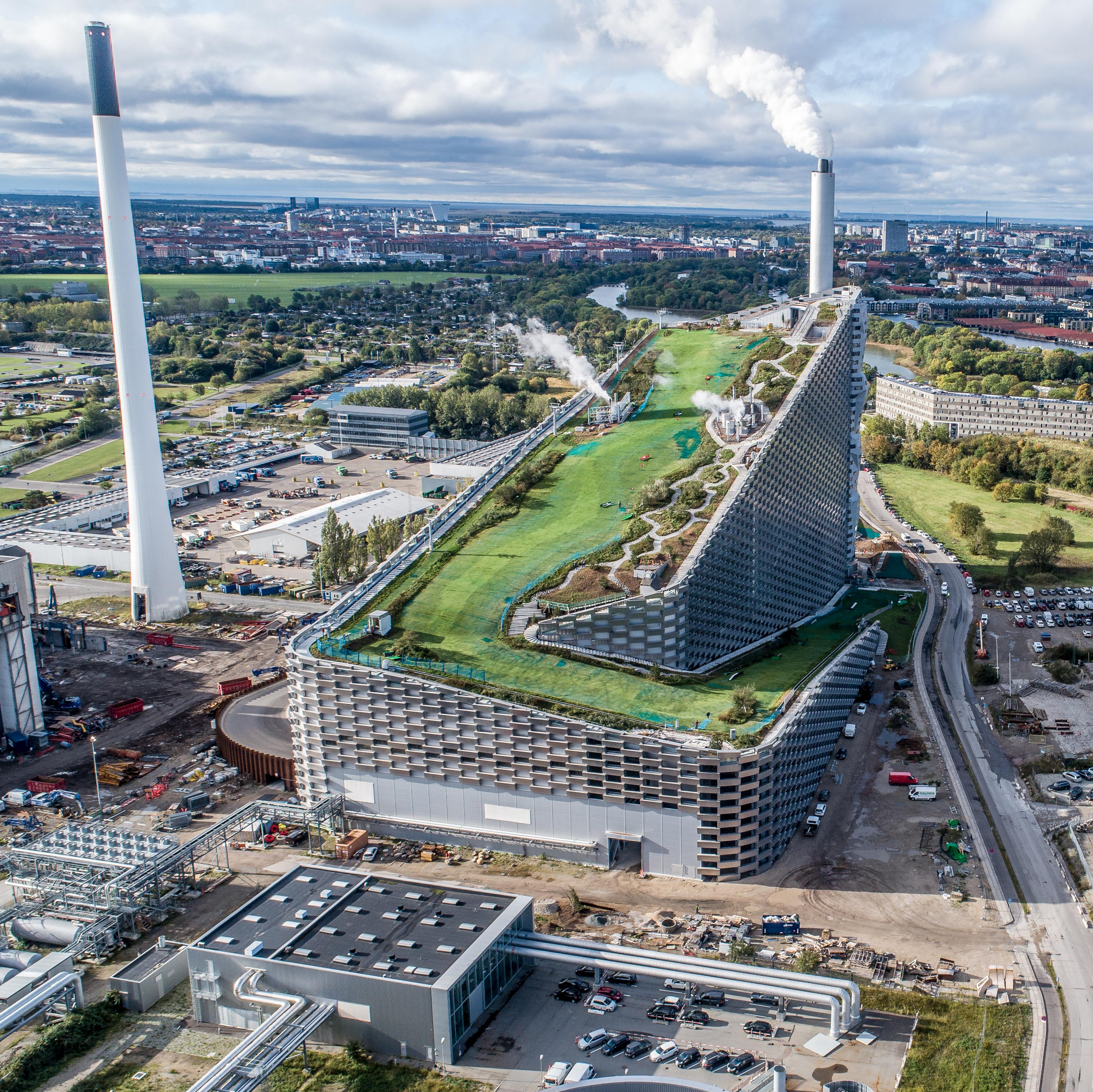 The architectural studio BIG presented the film Making a Mountain about the Amager Bakke waste-to-energy plant in Copenhagen