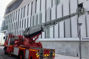 U Arena in Paris with a façade made by SIPRAL is opening its gates with a series of The Rolling Stones concerts - 1