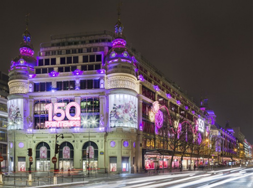 Image: new contract in Paris