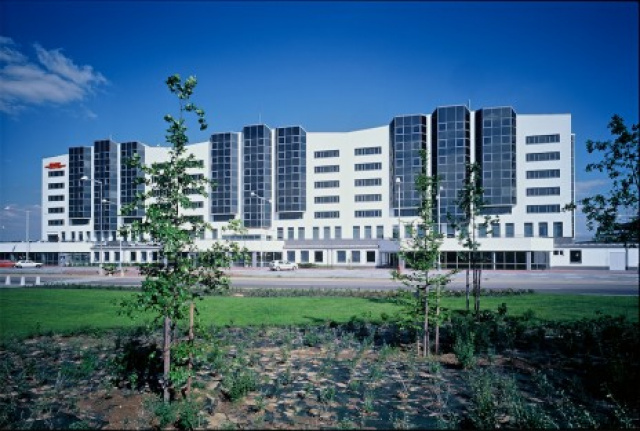 Aéroport de Prague, Ruzyně - centre administratif
