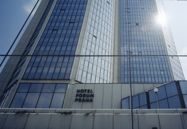 Hotel Forum/Corinthia Towers - dostavba dopravního dispečinku