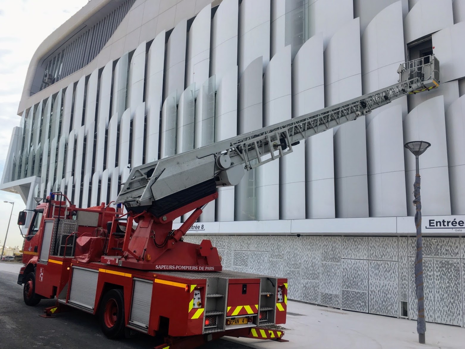 U Arena in Paris with a façade made by SIPRAL is opening its gates with a series of The Rolling Stones concerts